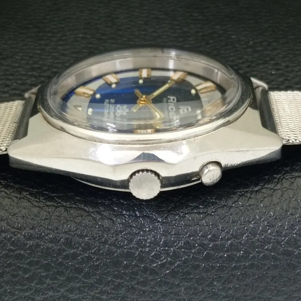 Vintage 1986 Ricoh Automatic Mens Silver Watch W/daydate & Blue accents